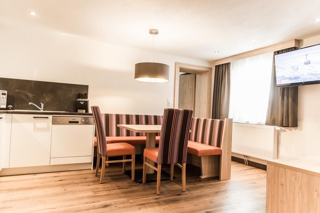 A Casa Smaragd Appartements Sölden Esterno foto